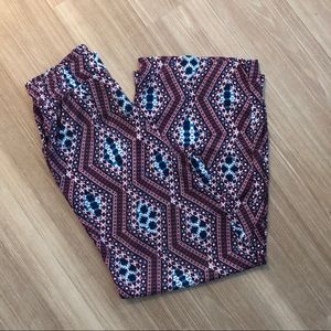 Soft and light! Patterned wide leg soft pants